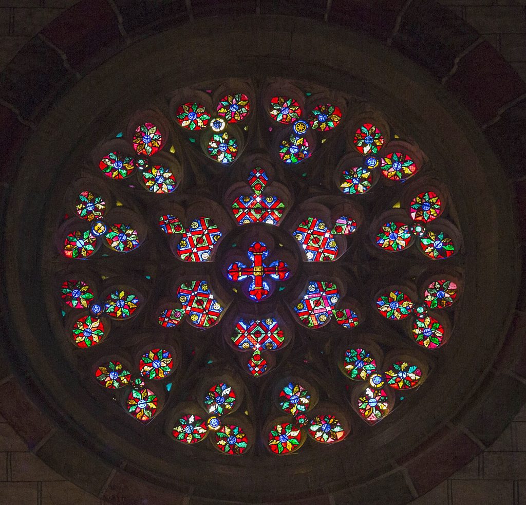 France, Haute-Garonne (31), Toulouse, les Jacobins, vitraux de la rosace, et blasons